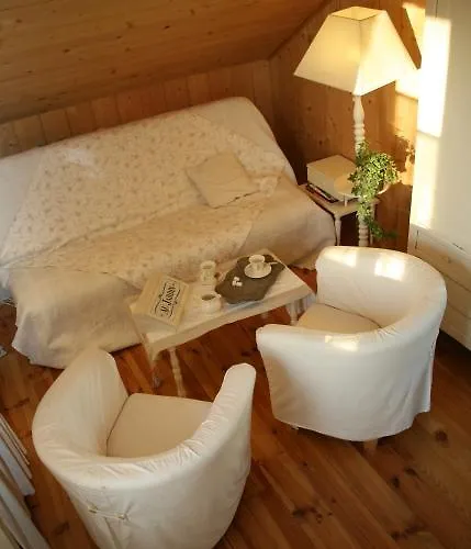 Semesterbostad Maison Au Jardin *