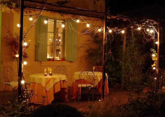 Semesterbostad Maison Au Jardin